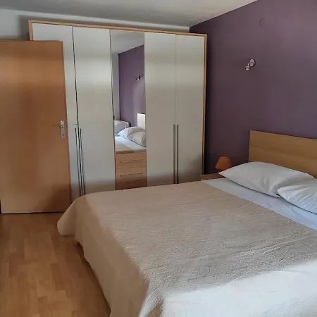 Apartmán Near The *
